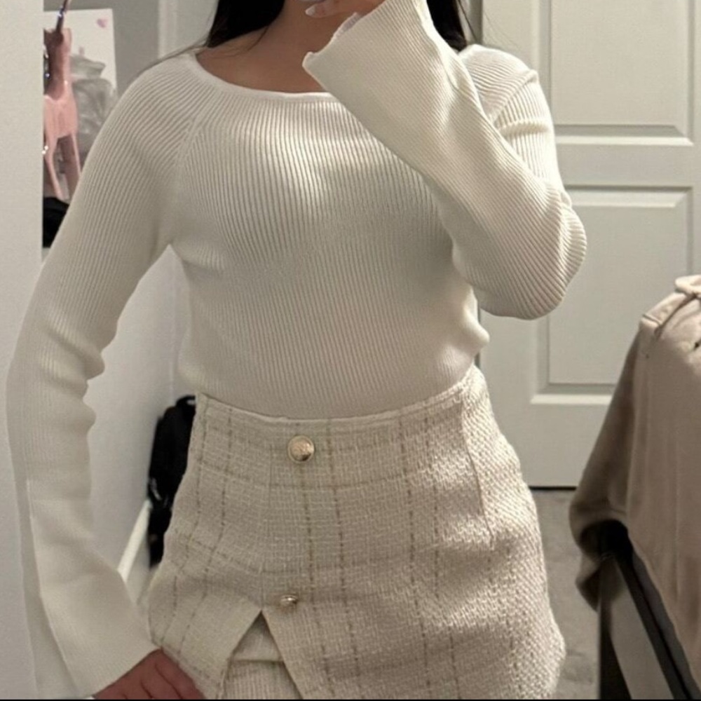 SheIn // Ribbed Off Shoulder Sweater - Picture 4 of 8